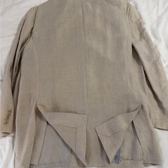 Men’s linen 2 piece suit size 46R jacket 38 slacks in light cream color - Picture 2 of 4